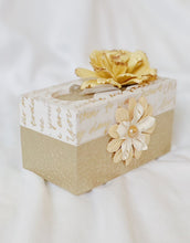 Load image into Gallery viewer, Golden Dust Handcrafted Ring Box