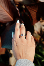 Load image into Gallery viewer, Siren Melody Ring